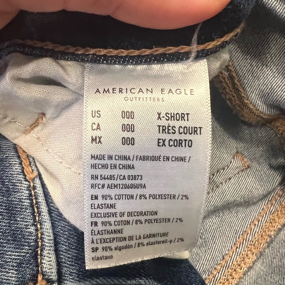 American Eagle Distressed Skinny Jeans - Size 000 (Extra Short) - Picture 4 of 6